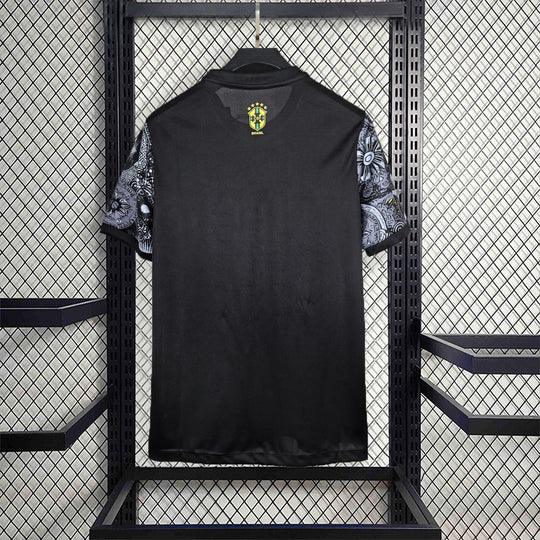 Maillot Concept Brésil 2024 Le 12, maillot de football avec logo brésilien, détails colorés et design moderne.