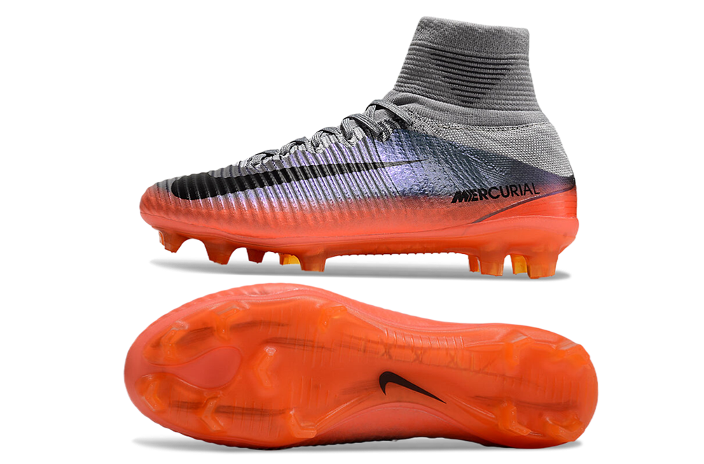 Crampons Mercurial Vapor x de Le 12 -ème Maillot, fixation métallique avec pointes pour football, vues de dessus.