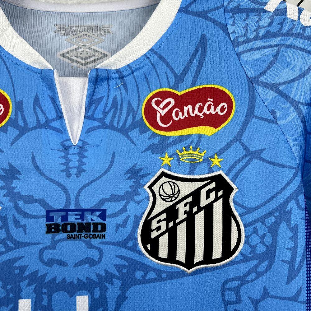 Maillot de football Santos concept 2025-26 de la marque Le 12 -ème, vue de face avec détails du design.