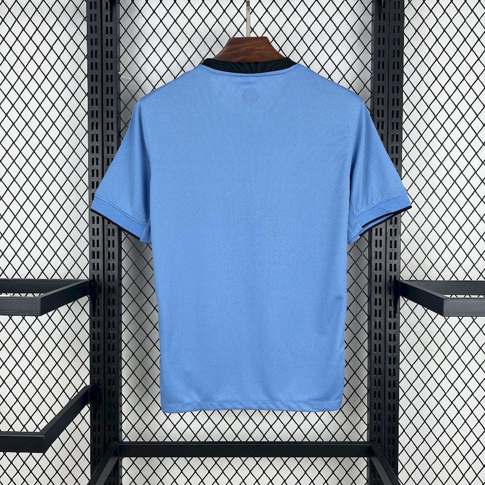 Maillot extérieur Pays-Bas 2025-26 de Le 12, maillot de football orange avec logo officiel et détails du design.