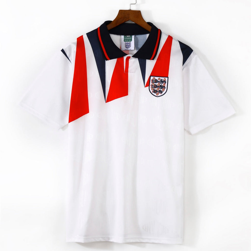 Maillot domicile rétro de l'Angleterre 1992 Le 12 -ème Maillot, maillot de football vintage avec logo et détails traditionnels.