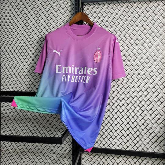 Maillot third de la saison 2023-2024 de l'AC Milan, marque Le 12, avec logo et design sportif visible sur le maillot.