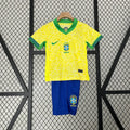 Maillot pour enfant Brésil 2024/2025, kit officiel Le 12 -ème Maillot, avec maillot et short aux couleurs du Brésil.