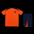 Ensemble Pays-Bas de Le 12 -ème Maillot, maillot de football orange avec logo officiel, vue de face.