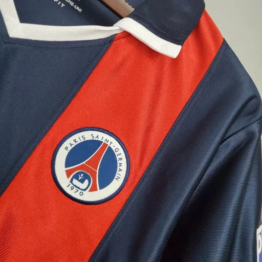 Maillot domicile rétro Paris Saint Germain 1998, maillot de football Le 12ème Maillot, logo PSG visible.