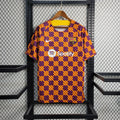 Maillot d'entraînement Barcelone FC 2023-2024 Le 12, maillot sportif avec logo et détails de l'équipe sur fond blanc
