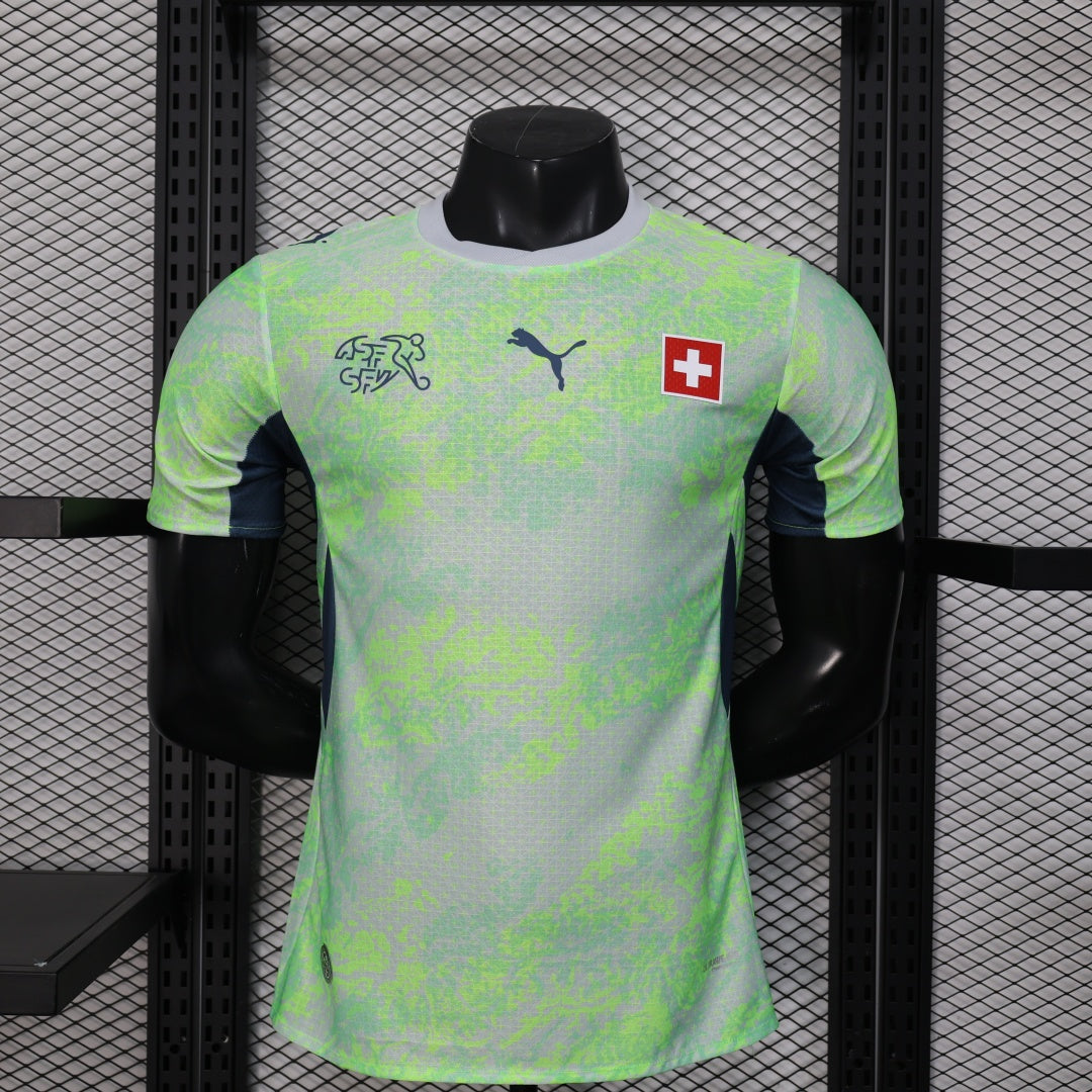Maillot extérieur Suisse 25/26 pour joueur, marque Le 12 -ème Maillot, avec logo et détails sportifs visibles.