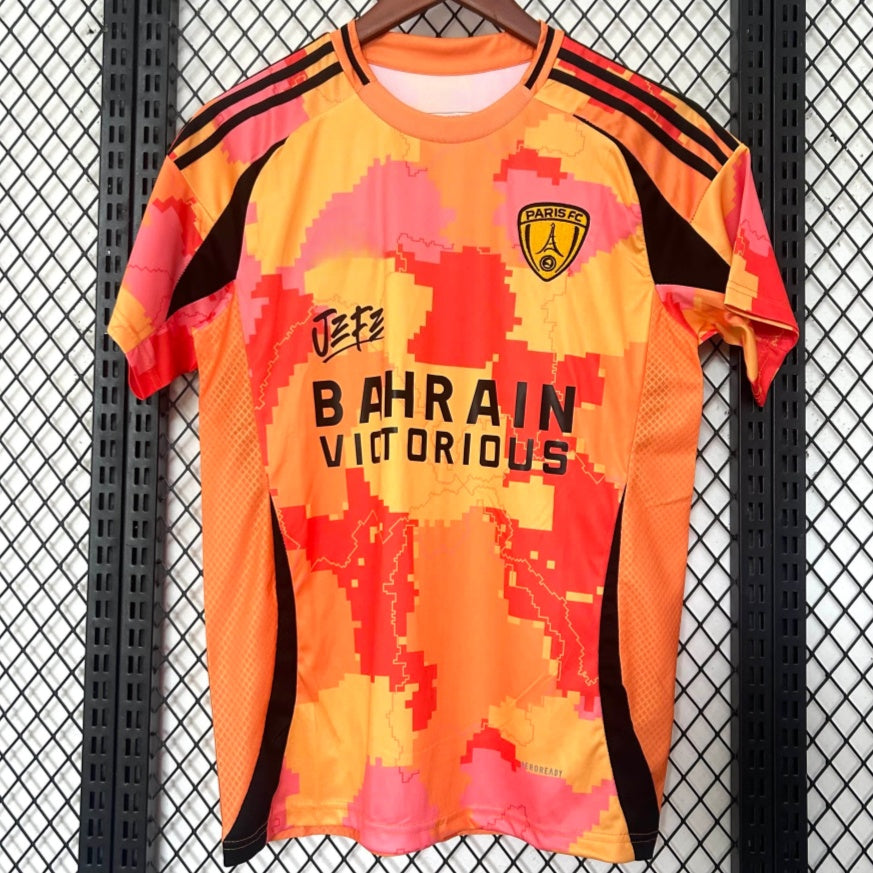 Maillot third Paris FC 25/26 de la marque Le 12 -ème Maillot, vue de face avec logo et détails du maillot de football.
