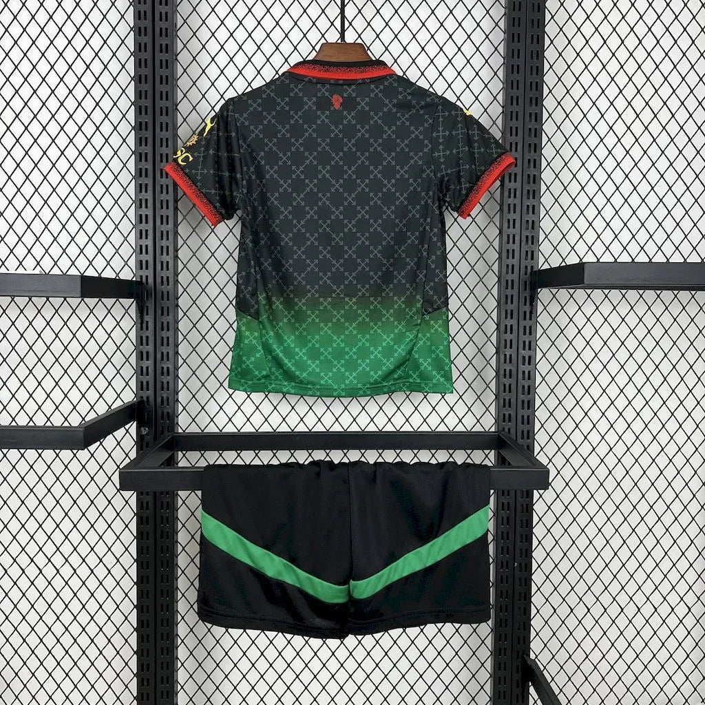 Maillot enfant AC Milan concept 2025-26 par Le 12 -ème Maillot, maillot de football junior avec logo et design moderne