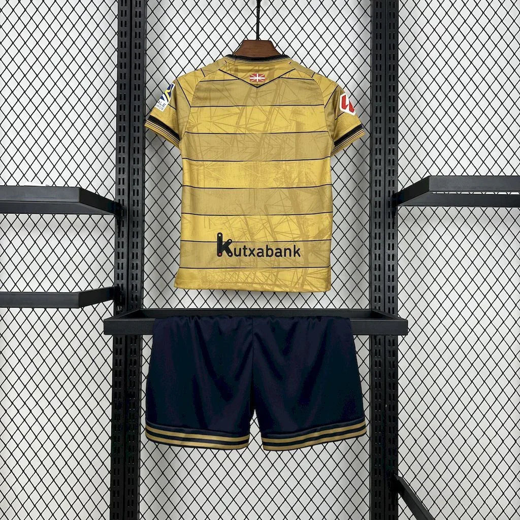 Maillot extérieur pour enfant Real Sociedad 2024-25, kit officiel de Le 12 -ème Maillot, vue de face avec logo et détails.