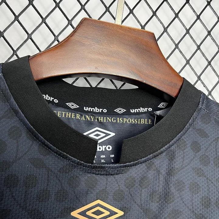Maillot de football AFC Bournemouth 2024-2025, marque Le 12 -ème Maillot, vue de face avec logo et détails du maillot.