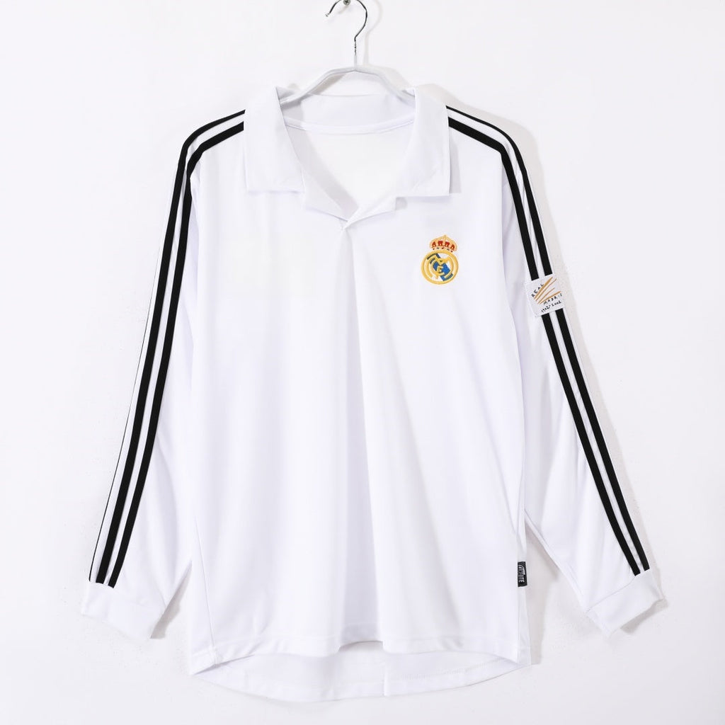 Maillot rétro domicile de football Real Madrid 2002-2003 à manches longues, marque Le 12 -ème Maillot, style classique.