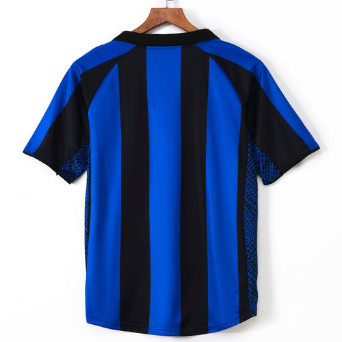 Maillot domicile rétro de l'Inter Milan 2001-2002, marque Le 12-ème Maillot, maillot de football bleu et noir avec logo du club