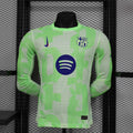 Maillot à manches longues Barcelone 24-25 de la marque Le 12 -ème Maillot, vue du devant avec logo et détails.