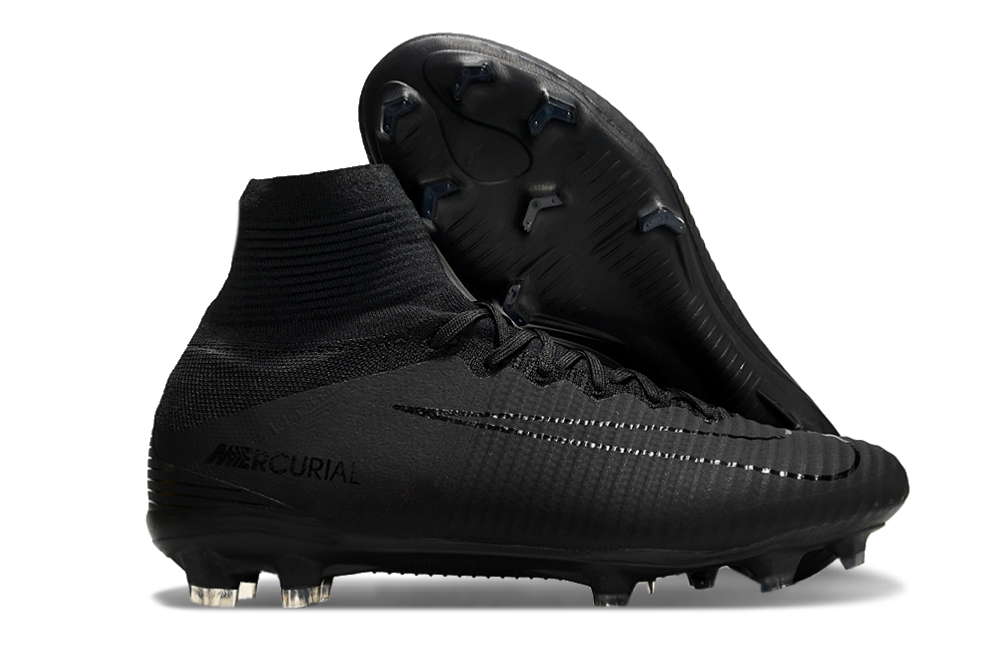 Crampons Superfly 5 Elite de Le 12 -ème Maillot, vue de face avec pointes en acier et fixation solide pour ski ou snowboard.