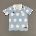Maillot de football Uruguay 25/26 Le 12 -ème Maillot, design spécial, vue frontale avec logo et détails colorés