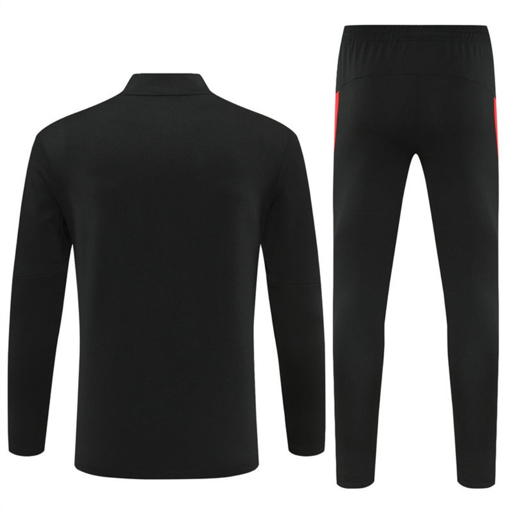 Ensemble Portugal noir pour 25/26 ans, marque Le 12 -ème Maillot, comprenant un maillot et un short noirs.