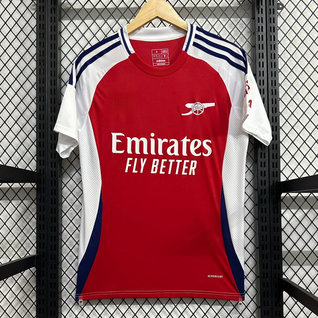 Maillot domicile Arsenal 2024/2025 Le 12 -ème Maillot, maillot de football avec logo et design officiel, vue frontale.