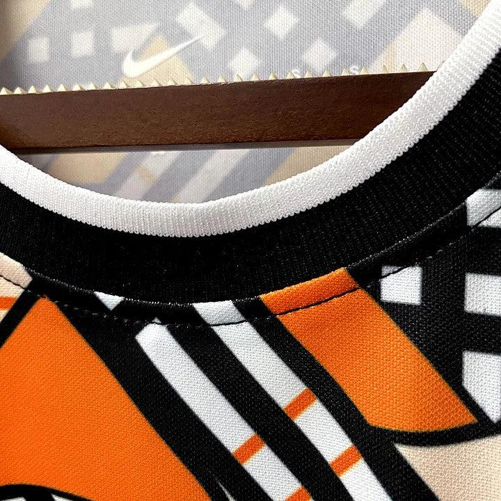 Maillot d'entraînement Angleterre 2022/23 Le 12 -ème Maillot, maillot de football avec logo et détails de l'équipe.