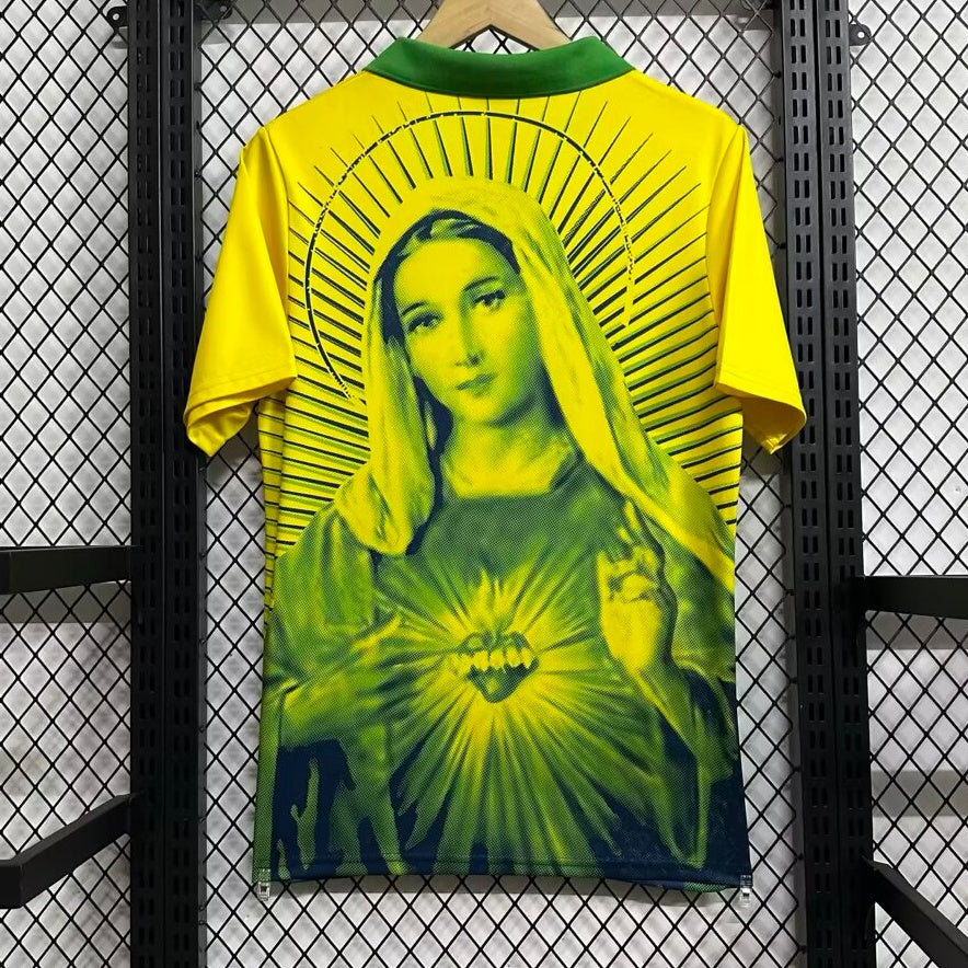Maillot de football Brésil 25/26 spécial Mary de la marque Le 12-ème Maillot, vue de face avec détails du design.