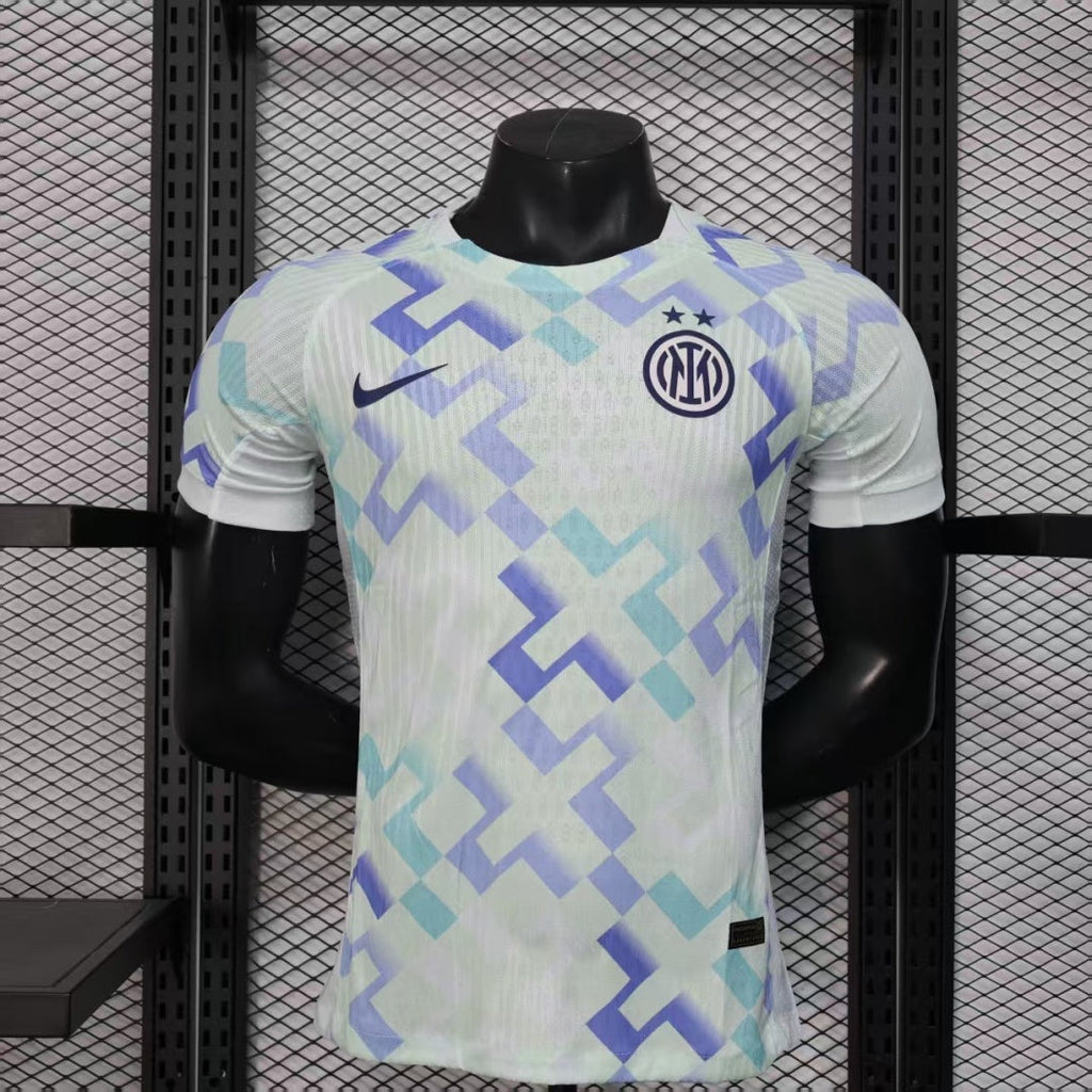Maillot extérieur de football Inter Milan Le 12-ème, version joueur, en bleu avec logo du club et détails du design.