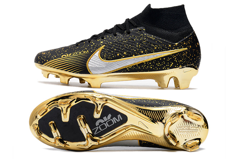 Crampons Mercurial Superfly IX Elite de Le 12 -ème Maillot, chaussures de football avec pointes en métal et design moderne.