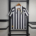 Maillot extérieur Santos 2024/2025 Le 12 -ème Maillot, maillot de football avec logo de l'équipe et design sportif.
