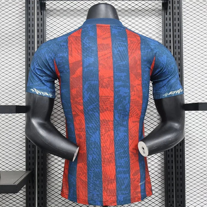Maillot de football FC Barcelone concept 2024-2025, marque Le 12-ème Maillot, vue du maillot avec design moderne et logo du club.