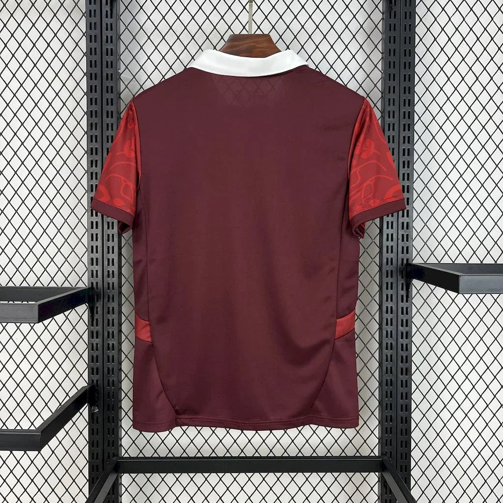 Maillot Portugal d'entraînement 2025-26 de la marque Le 12 -ème Maillot, vue de face, en tissu sportif bleu et vert.