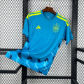 Maillot de gardien Espagne Coupe du Monde 2026, marque Le 12, devant avec logo et détails du maillot de football.