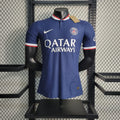Maillot de football Paris 2023-2024 Le 12 -ème Maillot, vue de face avec détails du design et logo de l'équipe.
