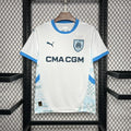 Maillot Olympique de Marseille saison 2024-25 de la marque Le 12-ème Maillot, vue de face avec logo et design moderne.