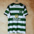 Maillot domicile Celtic Glasgow 25/26 Le 12 -ème Maillot, maillot de football vert avec logo et détails blancs.
