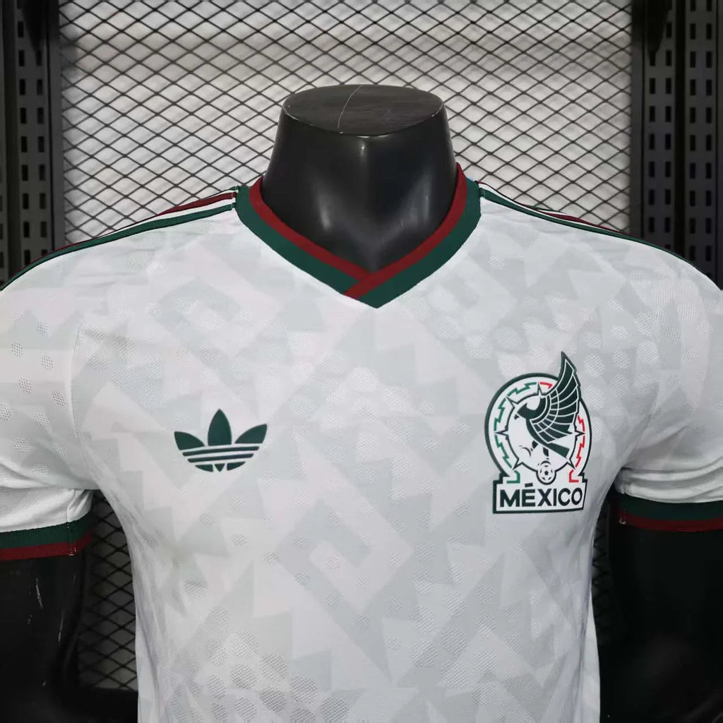 Maillot de football Mexique concept 2025-26 par Le 12 -ème Maillot, vue de face avec design moderne et couleurs nationales.