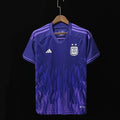 Maillot Argentine 2022/23 Coupe du Monde Le 12, maillot de football avec le logo argentin et design de la compétition.