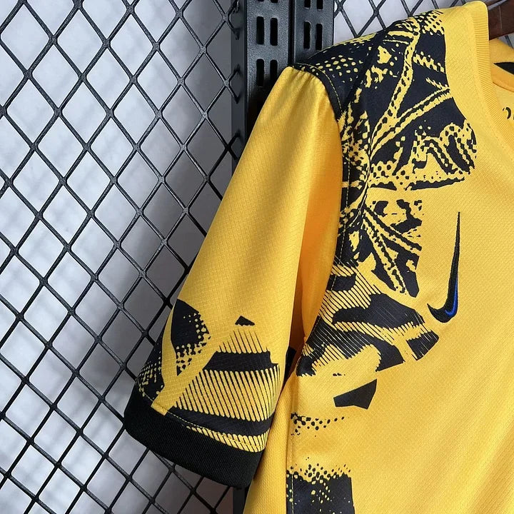 Maillot third de l'Inter Milan 2024/25, maillot de football Le 12 -ème Maillot, avec logo et design moderne.