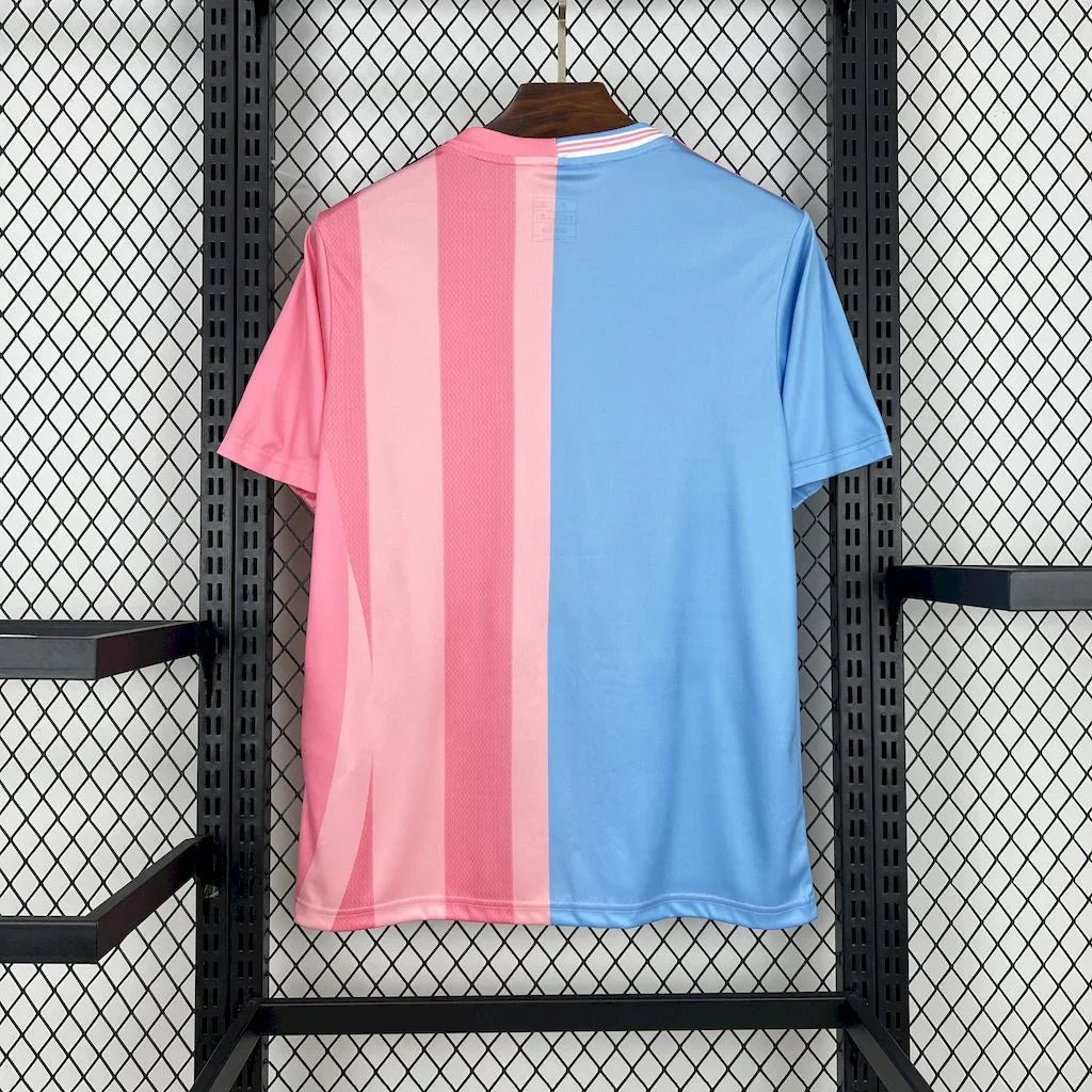 Maillot de football Inter Miami Concept 2025-26 par Le 12-ème, vue de face, avec logo et design moderne, sur fond blanc.