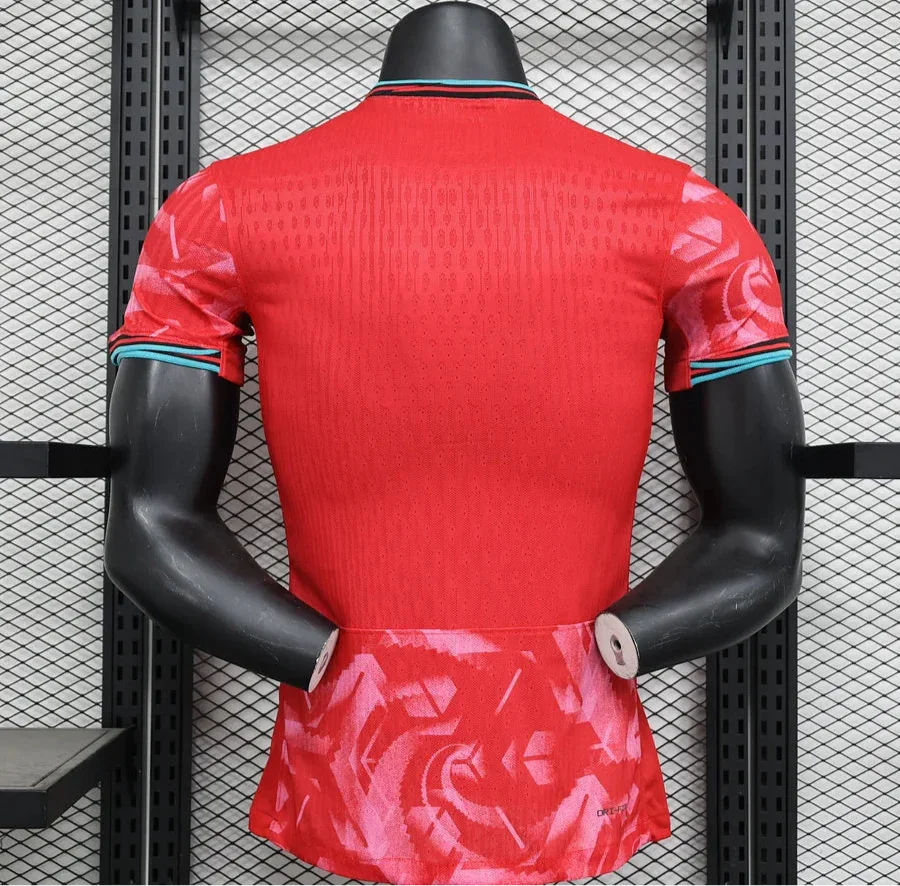 Maillot de football Corée du Sud 2024-2025, marque Le 12, vue de face avec le logo de l'équipe sur le torse.