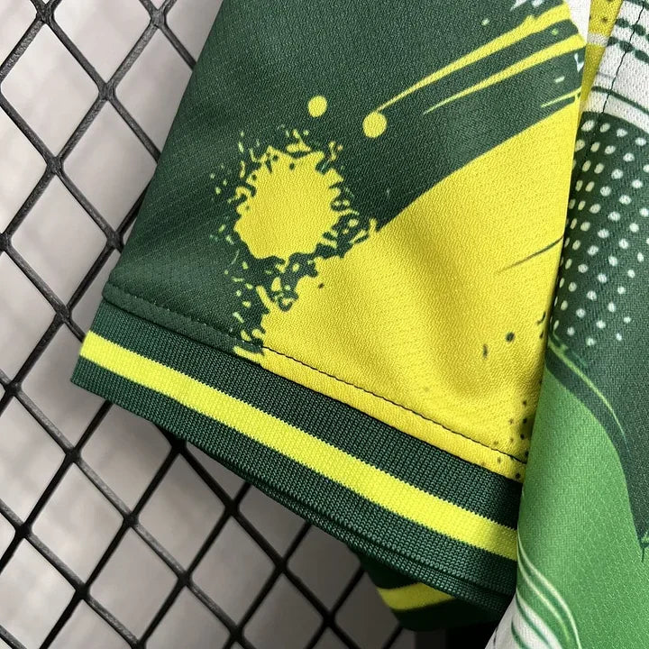 Maillot de football Brésil 2024-2025 Le 12 -ème Maillot, maillot officiel avec logo et design sportif visible à l'image.