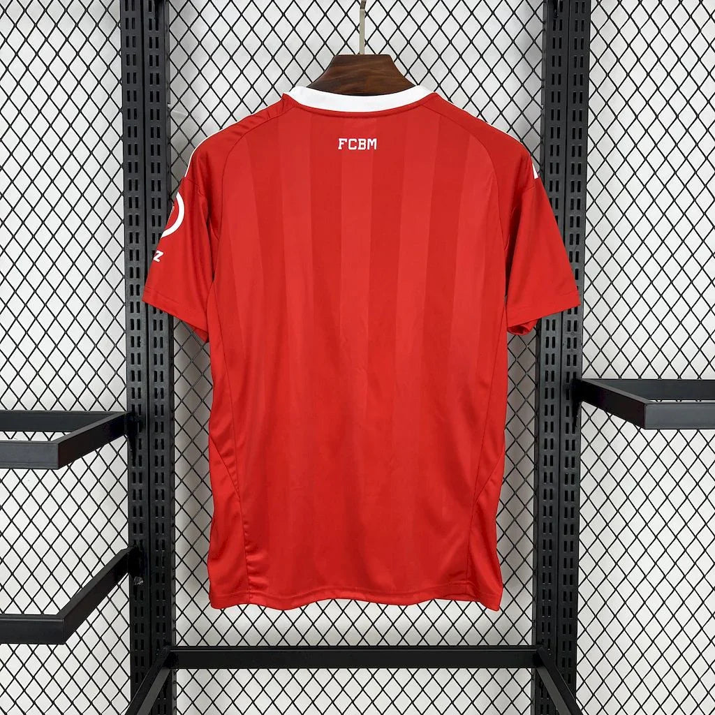 Maillot gardien Bayern Munich 2025-26 Le 12 -ème Maillot, jersey de football avec logo et détails du maillot de gardien.
