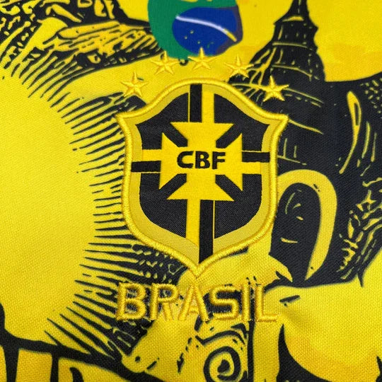 Maillot de football Brésil Concept 2024 Jaune de la marque Le 12, vue de face avec détails du design.