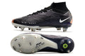 Crampons Mercurial Superfly IX Elite pour football, semelle en caoutchouc et crampons métalliques robustes.