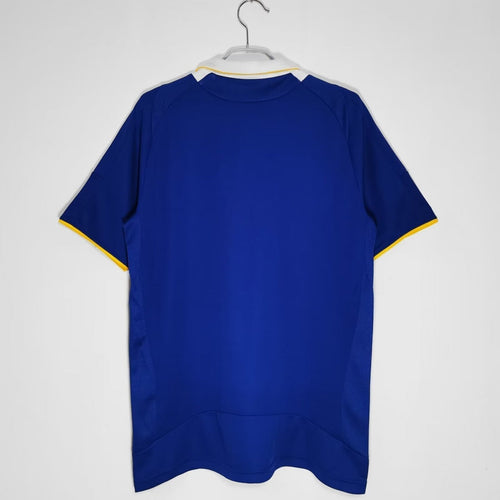 Maillot domicile rétro Chelsea 2008-2009, conçu par Le 12 -ème Maillot, avec logo et détails du maillot de football.