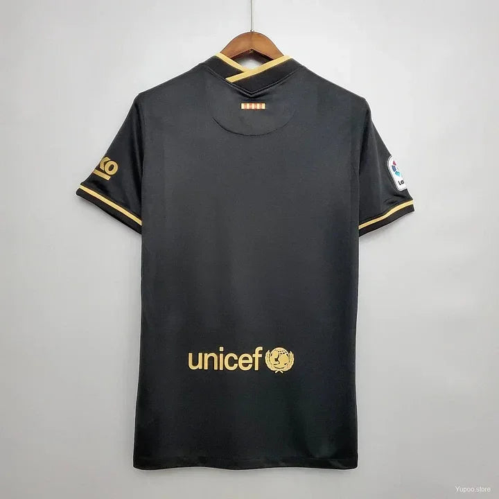 Maillot rétro du FC Barcelone 2019, marque Le 12 -ème Maillot, vue de face avec logo et design classique.