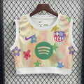 Maillot pour femme Barcelone Spécial 25/26, marque Le 12 -ème Maillot, tissu bleu avec détails rouges et logo.