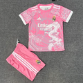 Ensemble enfant Real Madrid dragon rose, maillot et short de football Le 12-ème Maillot, pour jeune fan.