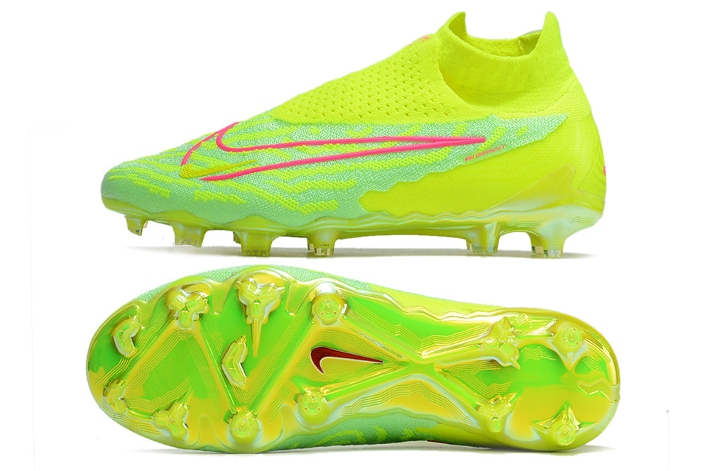 Crampons Phantom GX Elite FG de Le 12 -ème Maillot, acier robustes avec pointes pour l'escalade et la randonnée.