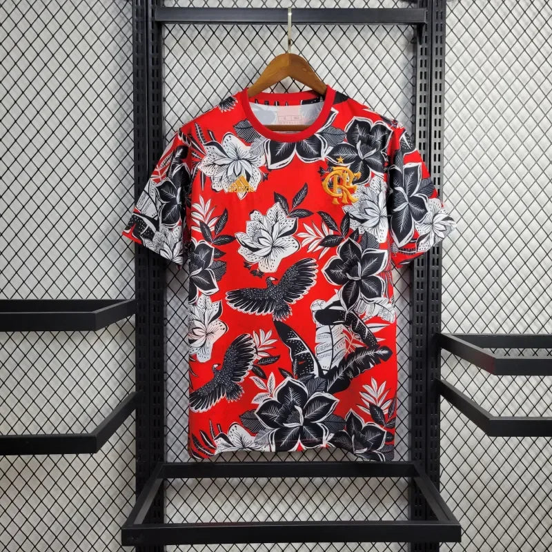 Maillot de football FLAMENGO 24/25 Le 12 -ème, maillot rouge avec le logo du club et détails en noir.