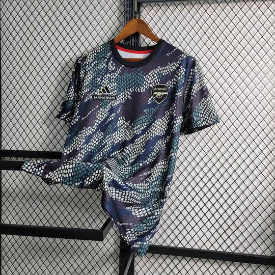 Maillot Arsenal édition spéciale Le 12 -ème Maillot, devant du maillot avec logo et détails en bleu et blanc, vue de face.