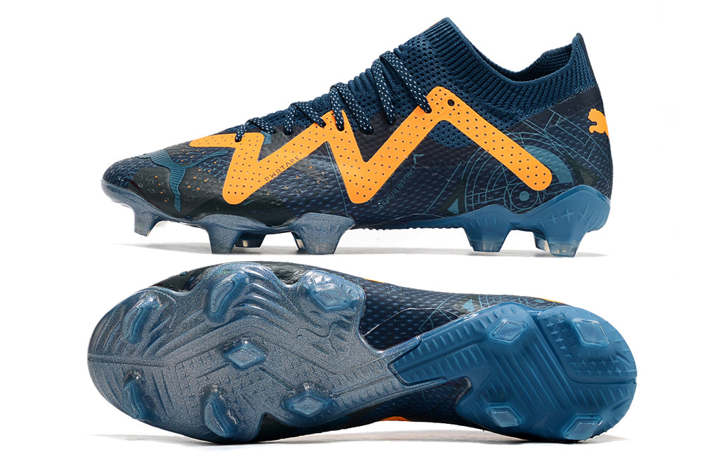 Crampons Le 12 -ème Maillot Future Ultimate FG pour sports d'hiver, avec pointes en acier et fixation robuste.